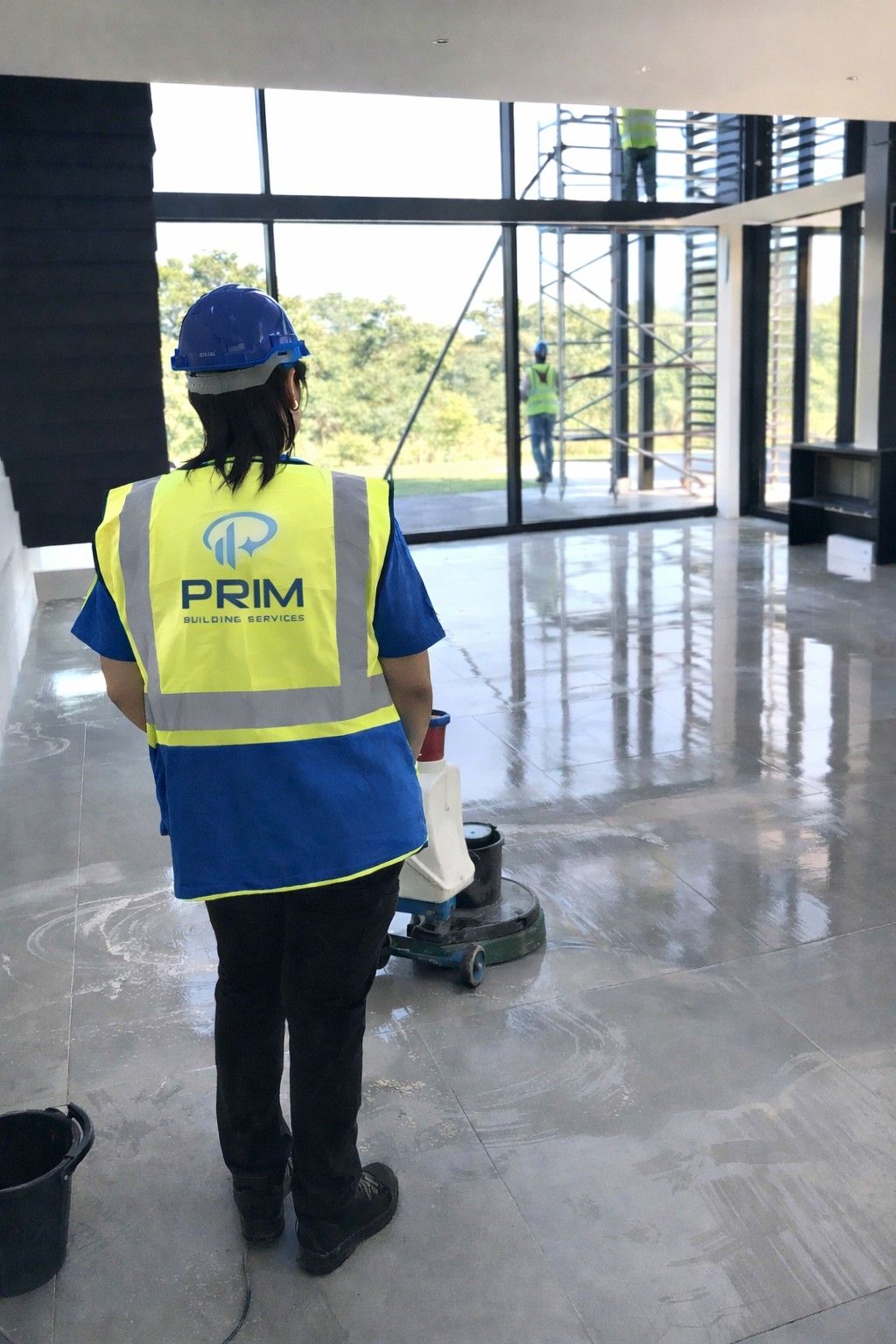 Commercial & Industrial Cleaning
